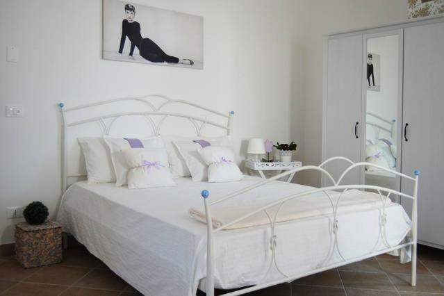 דירות Roe La Casa Bianca מראה חיצוני תמונה