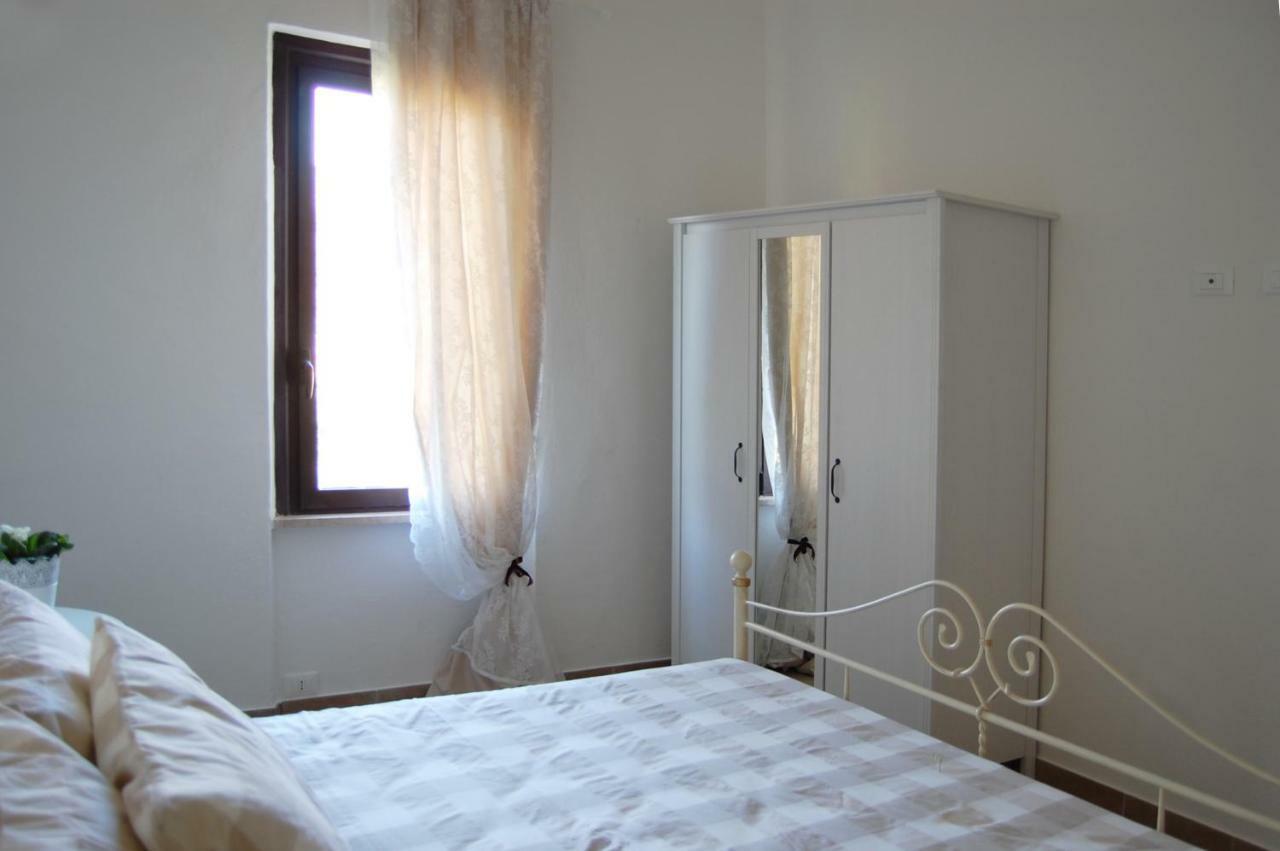 דירות Roe La Casa Bianca מראה חיצוני תמונה