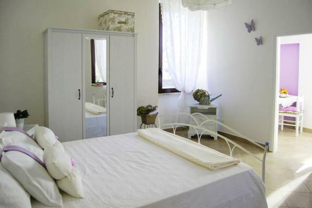 דירות Roe La Casa Bianca מראה חיצוני תמונה